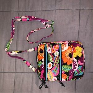 🌿 Adjustable Crossbody